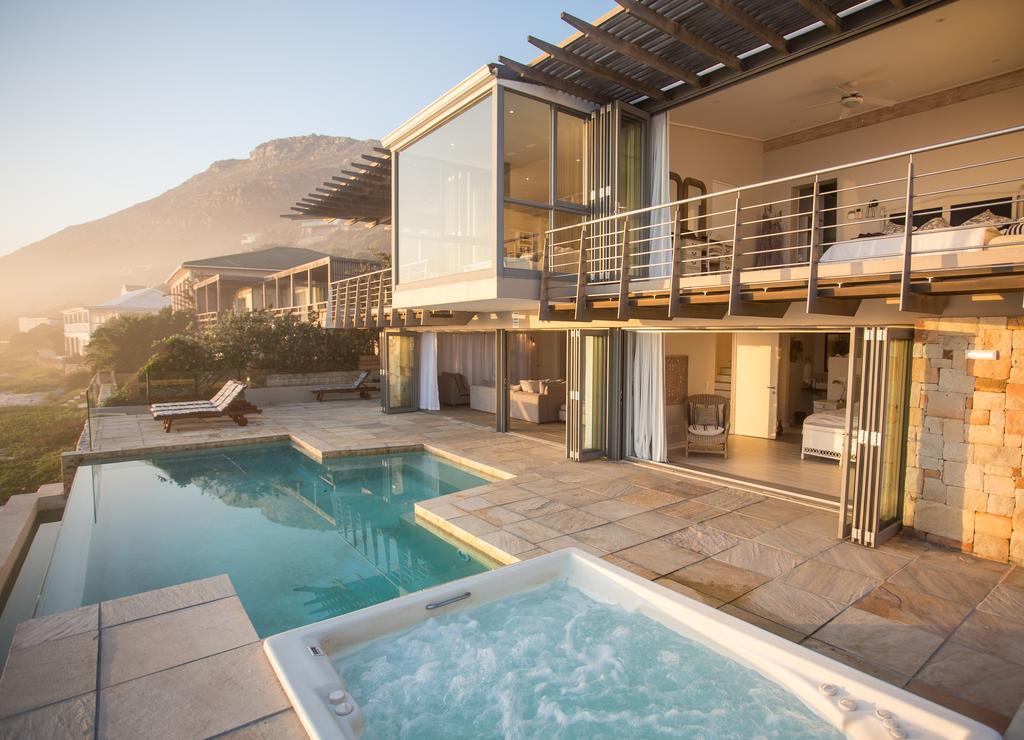 Villa Misty Cliffs Scarborough Exterior foto